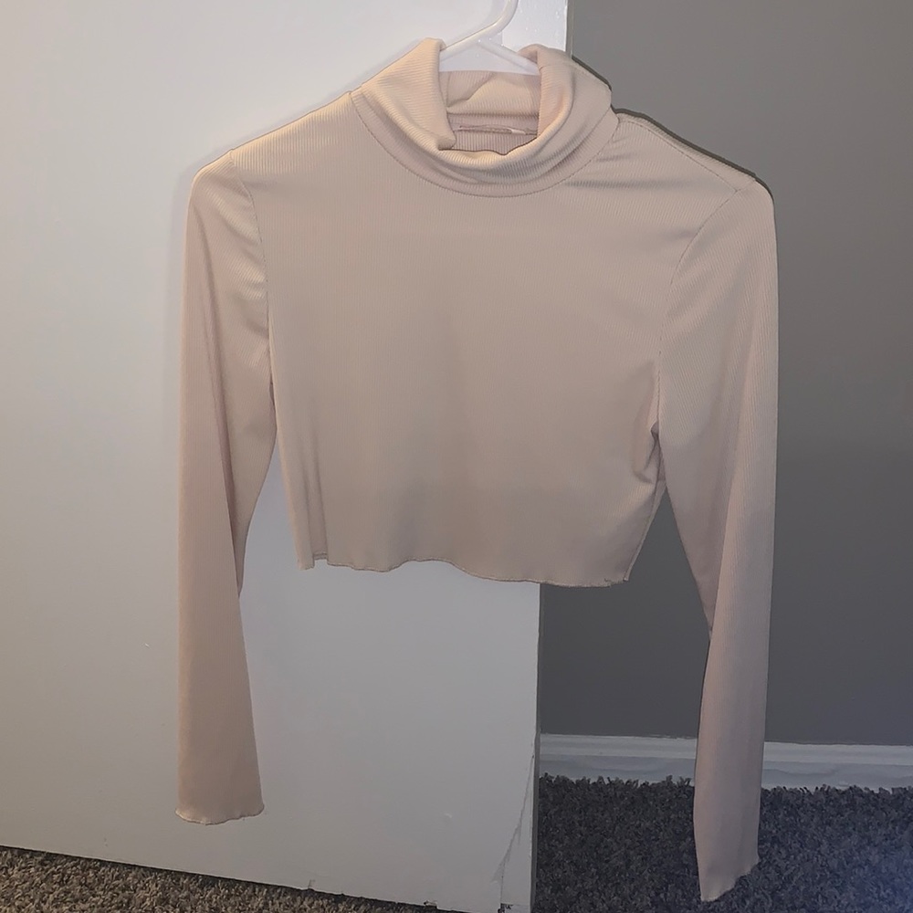 Turtle Neck Crop Top from ROMWE size S in Cream